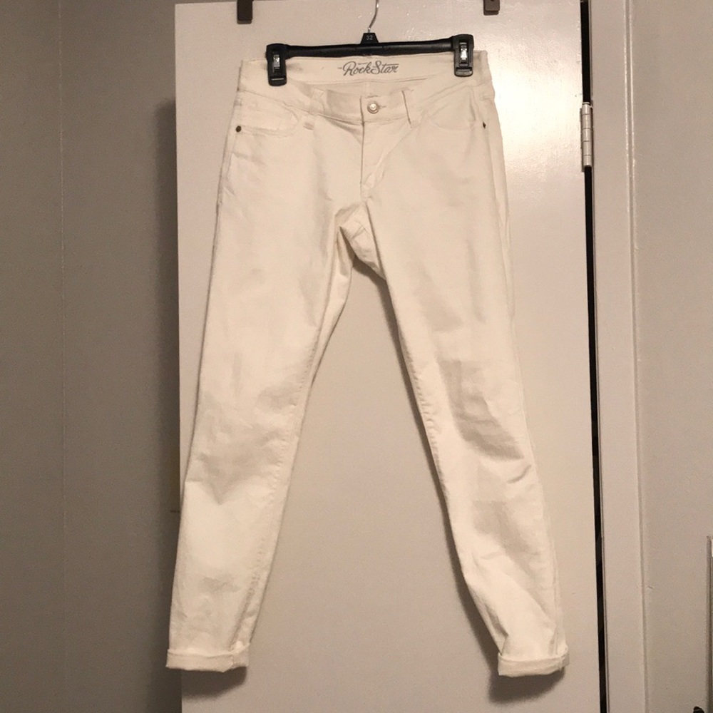 White Old Navy Rockstar Skinny Jeans